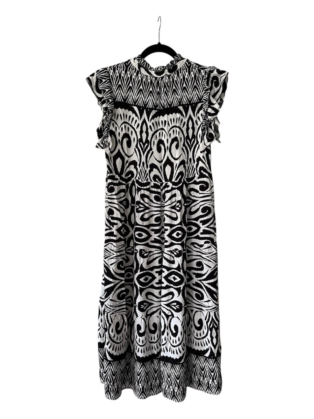 UMGEE Black & White Patterned Women’s Dress, Midi/Maxi length, EUC, Size Medium - Picture 7 of 10